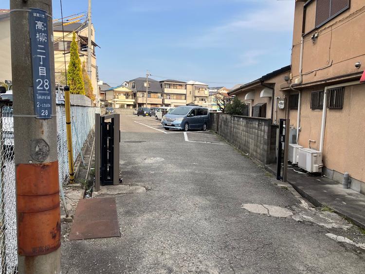 27101北田モータープール高柳二丁目2.JPG