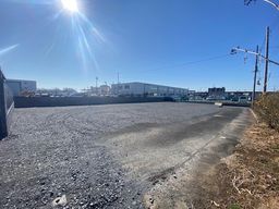 県庁西側パーキング④.jpg