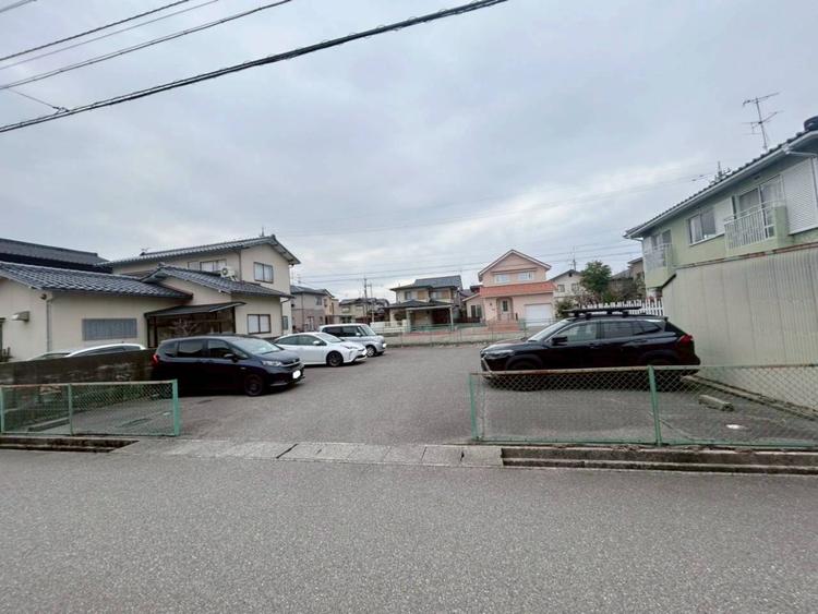 LINE_ALBUM_稲荷3丁目パーキング_260119_3.jpg
