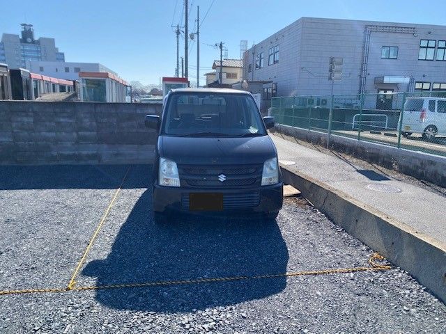 県庁西側パーキング⑧.jpg