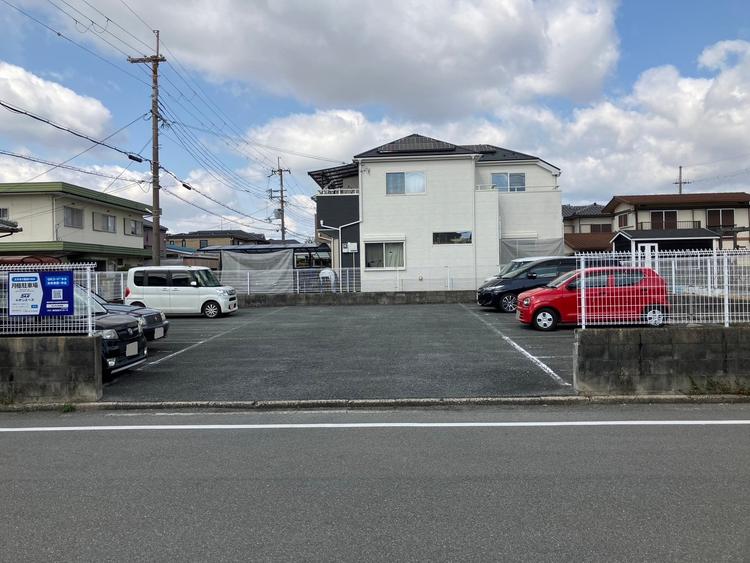 杉山手A駐車場３.jpg