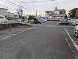 保田窪駐車場2.jpg