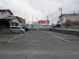 保田窪駐車場3.jpg