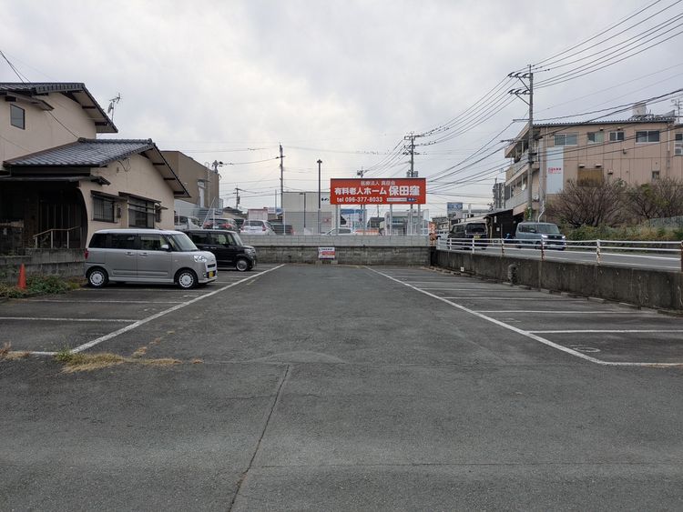 保田窪駐車場3.jpg