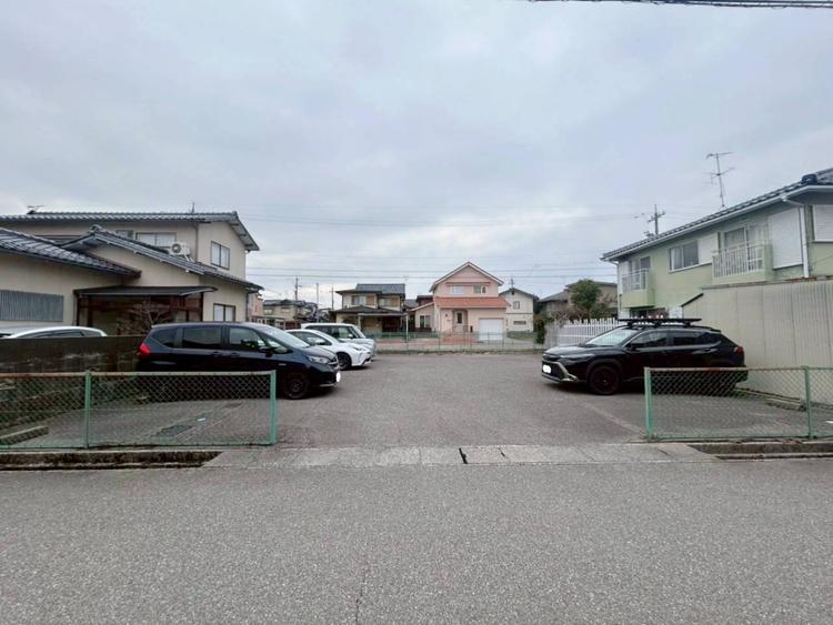 LINE_ALBUM_稲荷3丁目パーキング_260119_2.jpg